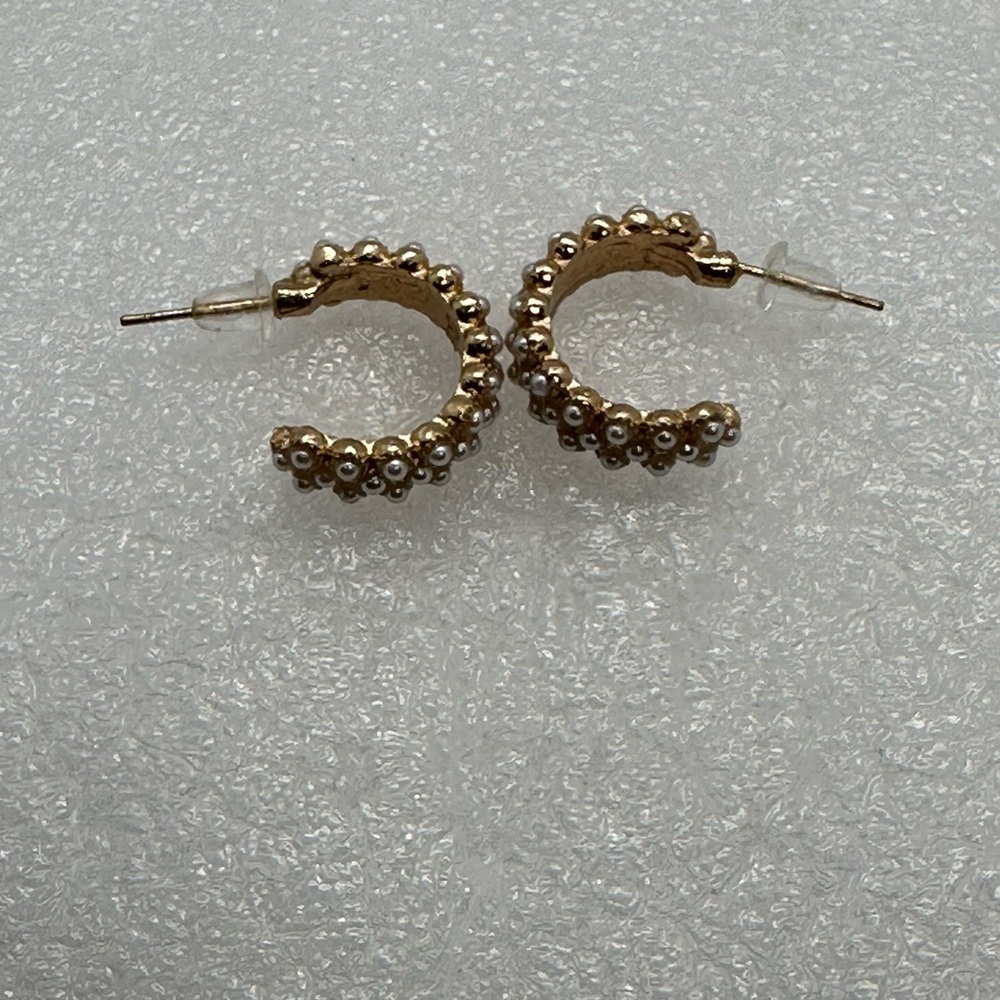 Elegant Gold Hoop Earrings with Faux Pearls - New